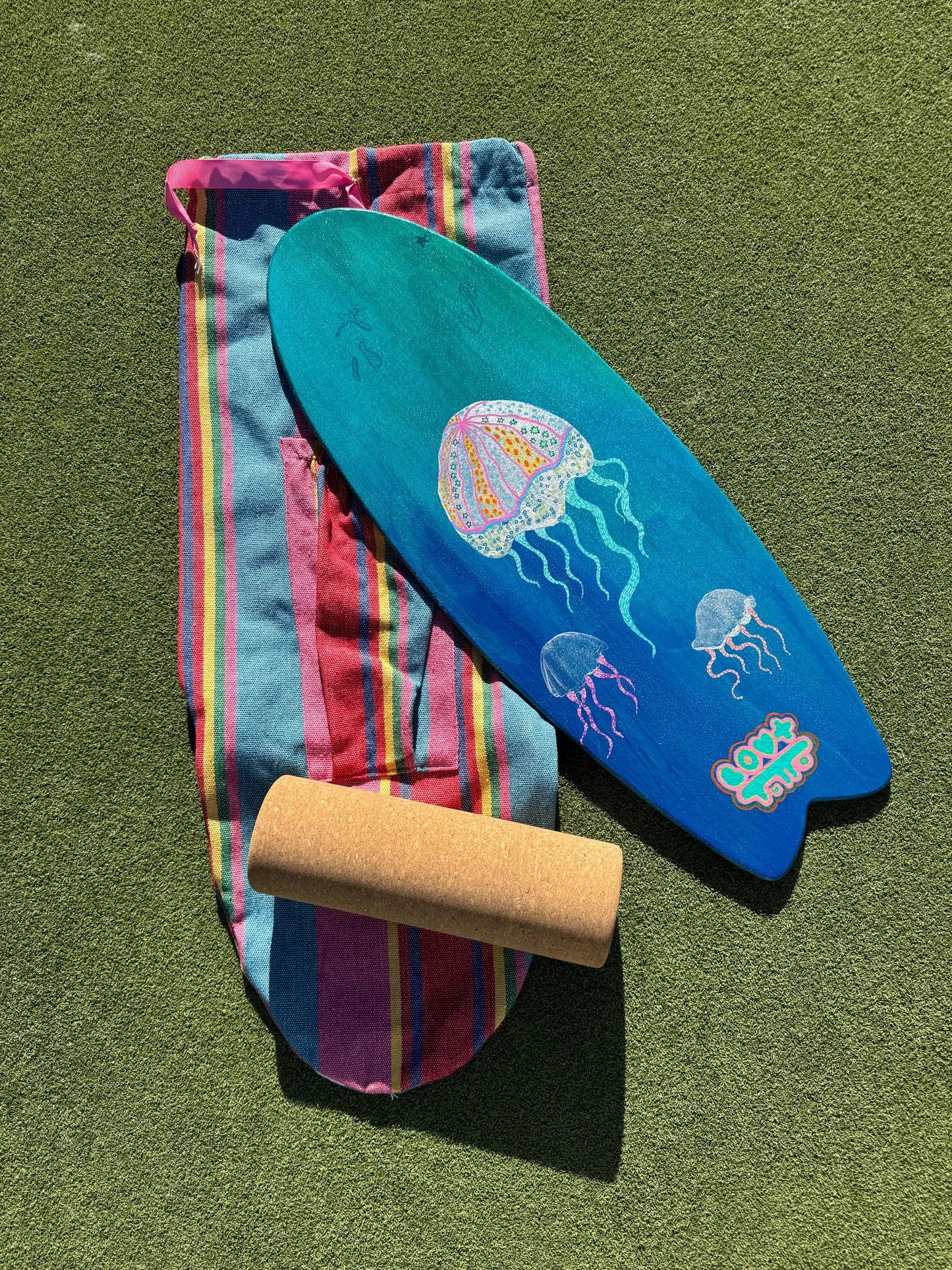 Jellyfish in the Stream - Handcrafted Art Balance Board with Roller and Backpack